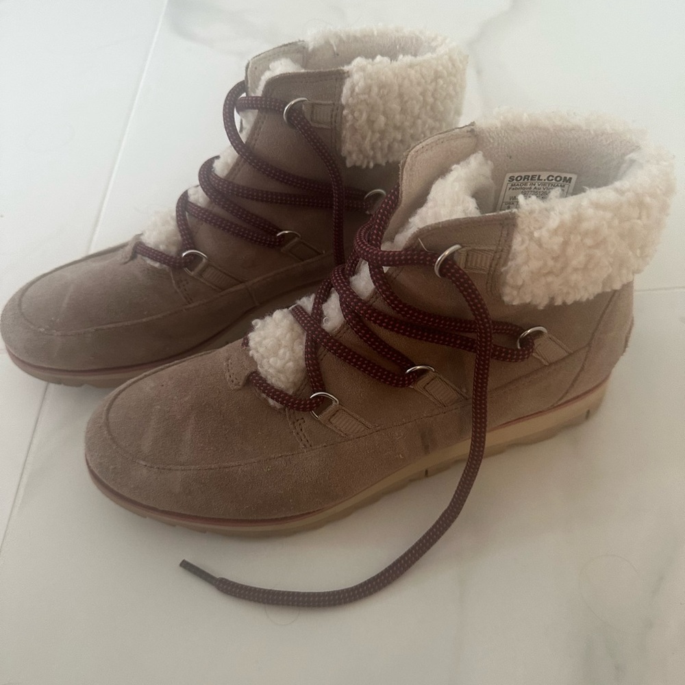 Sorel boots new